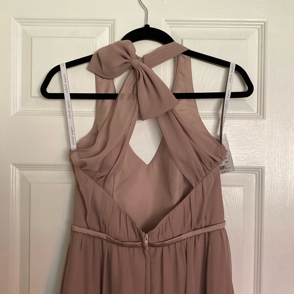 Chiffon V-Neck A-Line Chiffon Dress - Picture 4 of 6